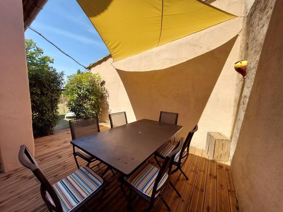 Maison De Cesar Saint-Saturnin-les-Apt Exterior photo
